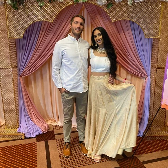 Indian lehenga and Jewelry - Picture 1 of 4